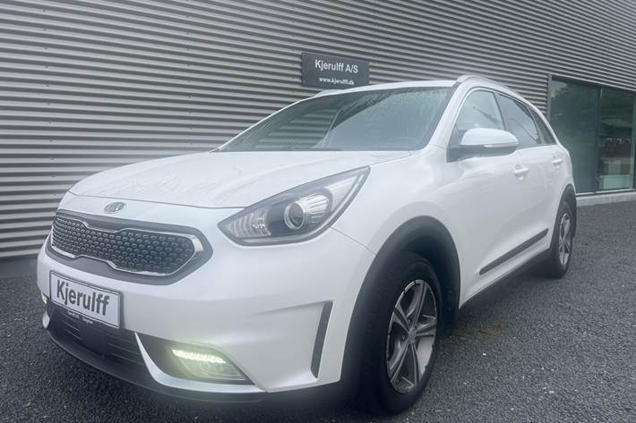 Hvid Kia Niro fra 2019