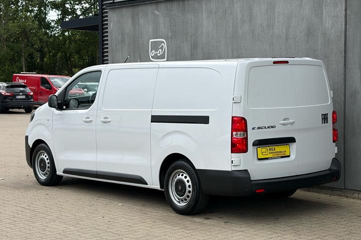 Hvid Fiat E-Scudo fra 2026