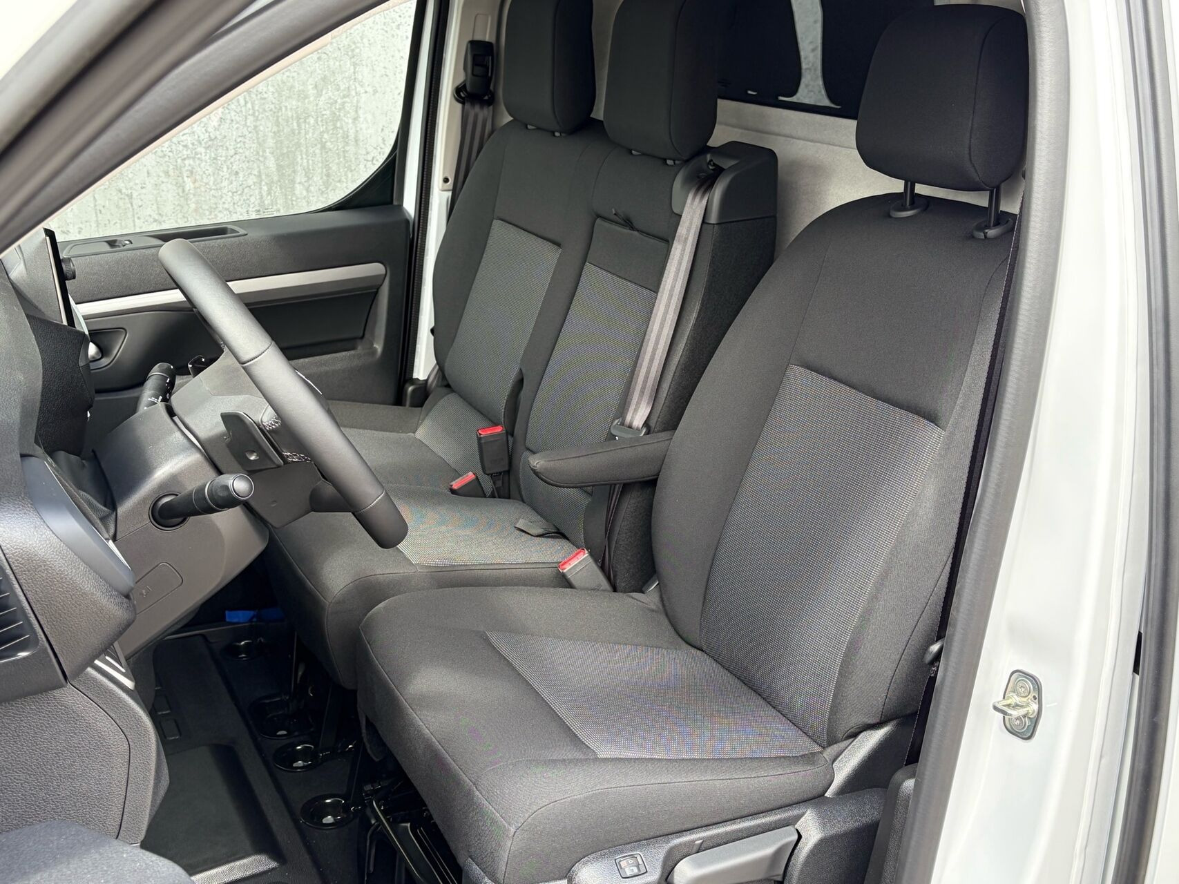 Hvid Fiat E-Scudo fra 2026