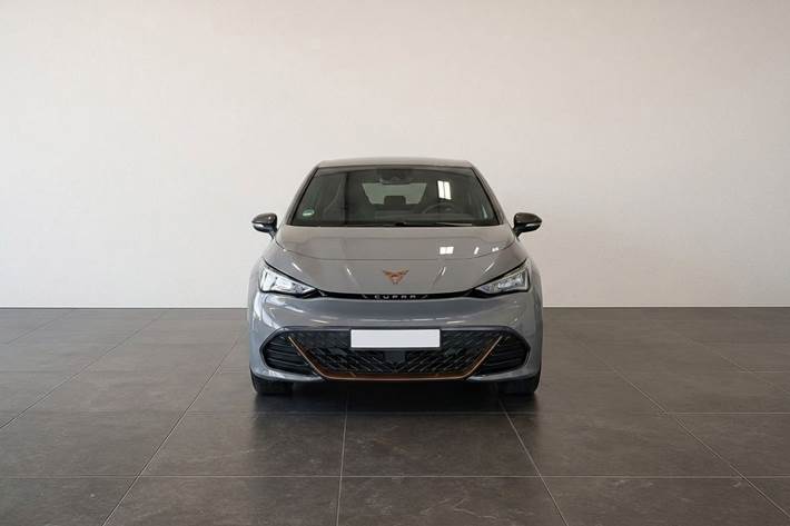 Grå Cupra Born fra 2024