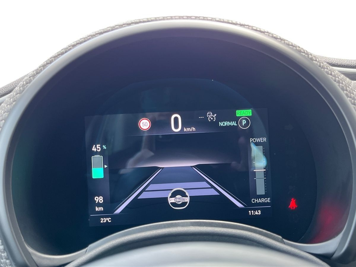 Hvid Fiat 500e fra 2023