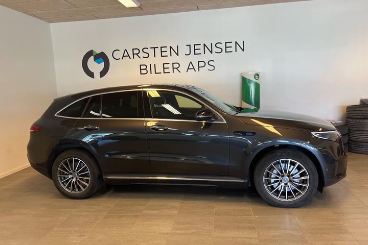 Grå Mercedes EQC 400 fra 2021