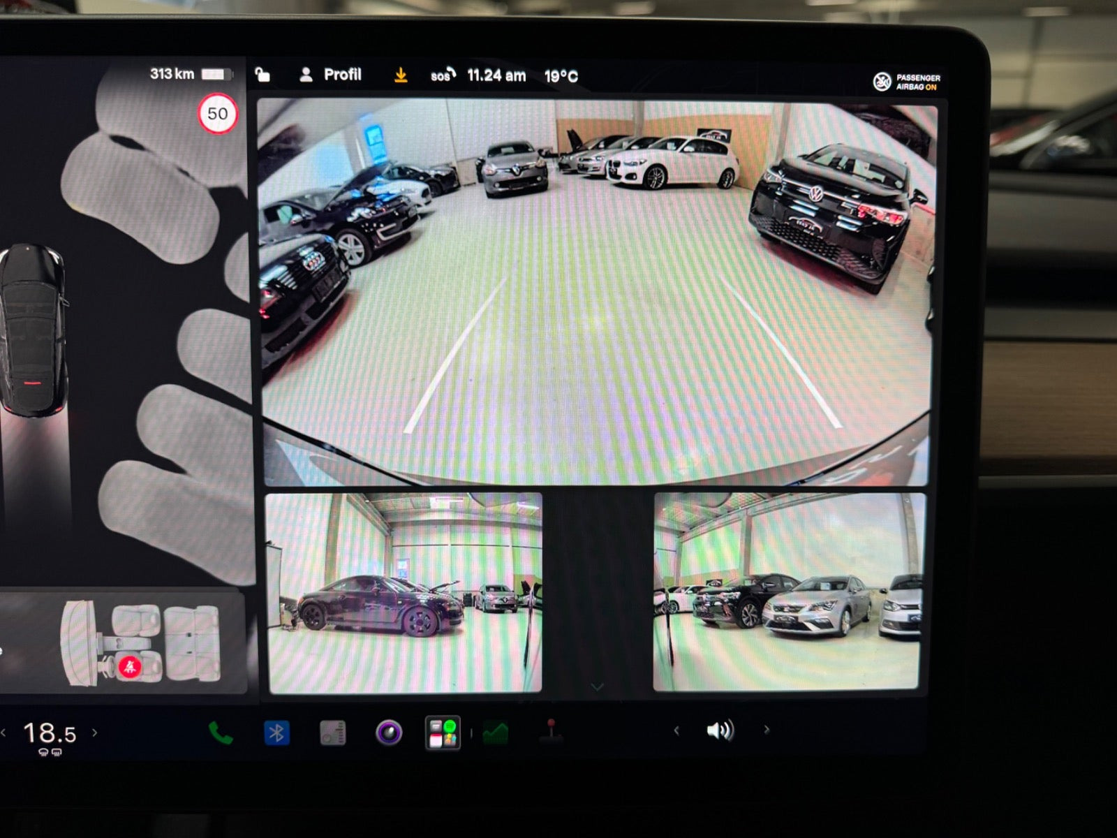 undefined Tesla Model Y fra 2024