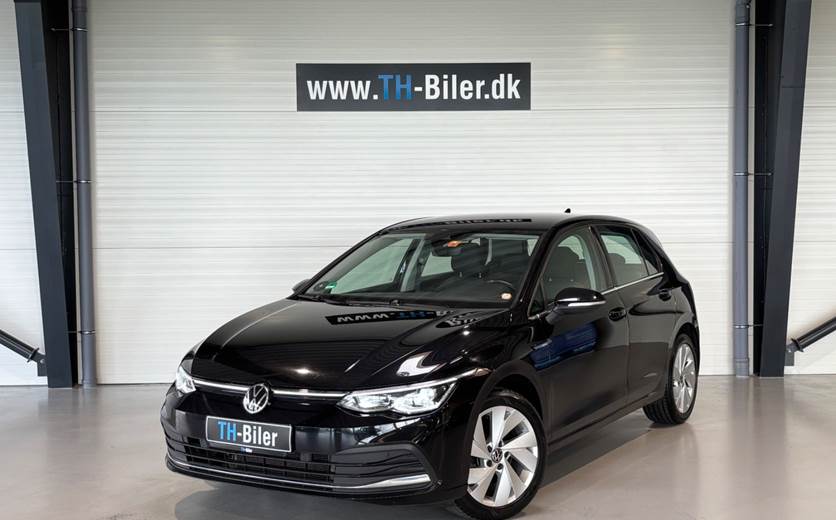 VW Golf VIII 1,5 eTSi 150 Style DSG