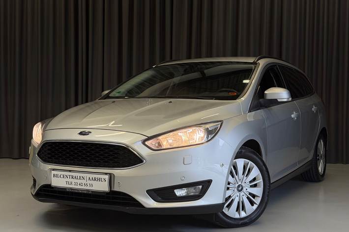 Sølv Ford Focus fra 2015