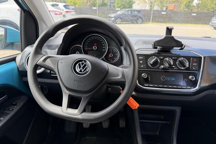Blå VW UP! fra 2020