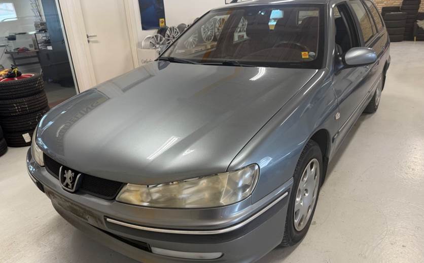 Peugeot 406 1,8 ST stc.