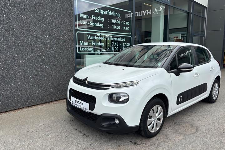 Hvid Citroën C3 fra 2016 set udefra
