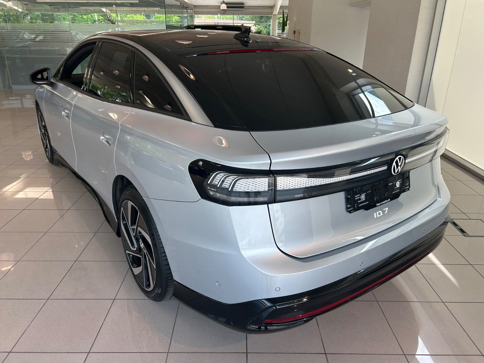 Sølv VW ID.7 fra 2024
