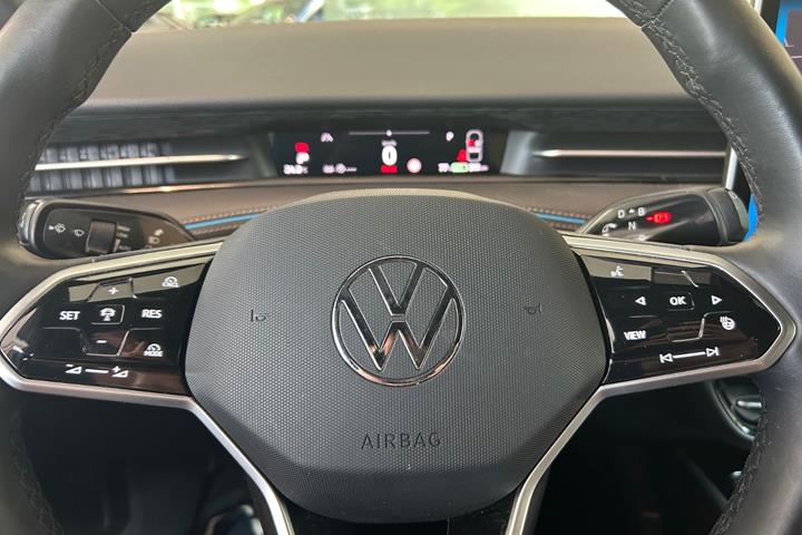 Sølv VW ID.7 fra 2024