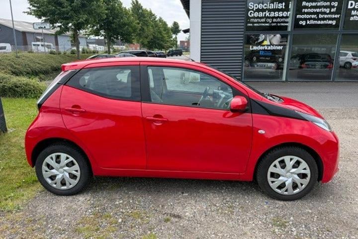 undefined Toyota Aygo fra 2015