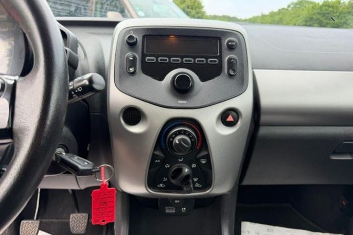 undefined Toyota Aygo fra 2015