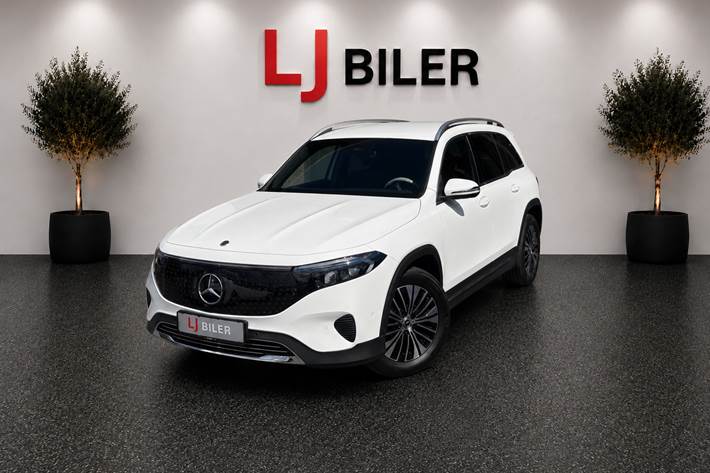 Hvid Mercedes EQB250+ fra 2024 set udefra