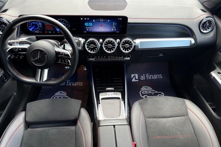 Sort Mercedes EQB250+ fra 2025