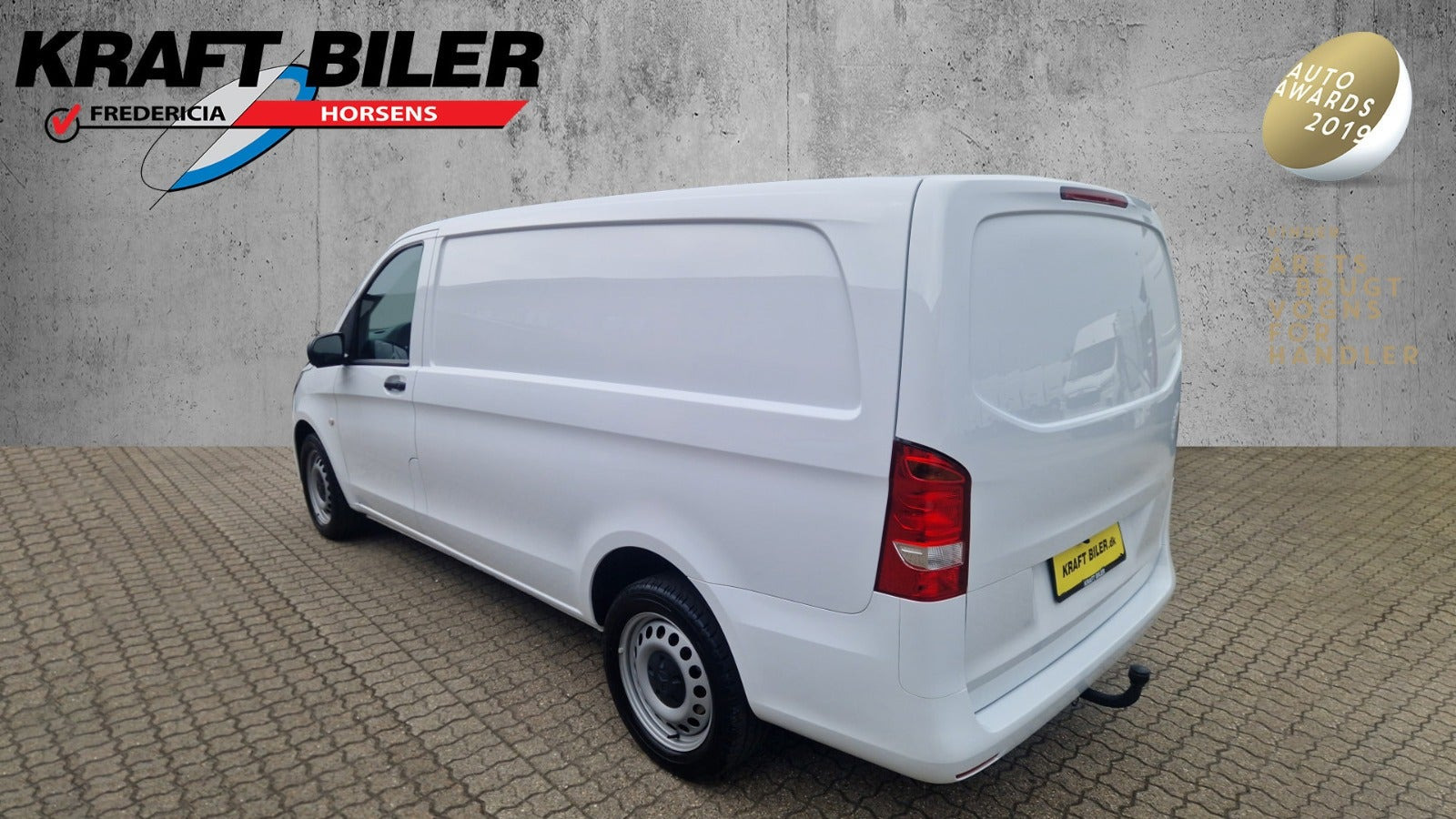 Hvid Mercedes Vito 116 fra 2023