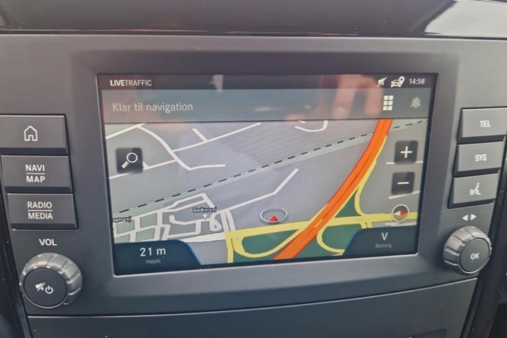 Hvid Mercedes Vito 116 fra 2023