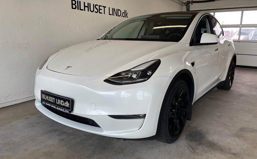 Tesla Model Y Long Range AWD