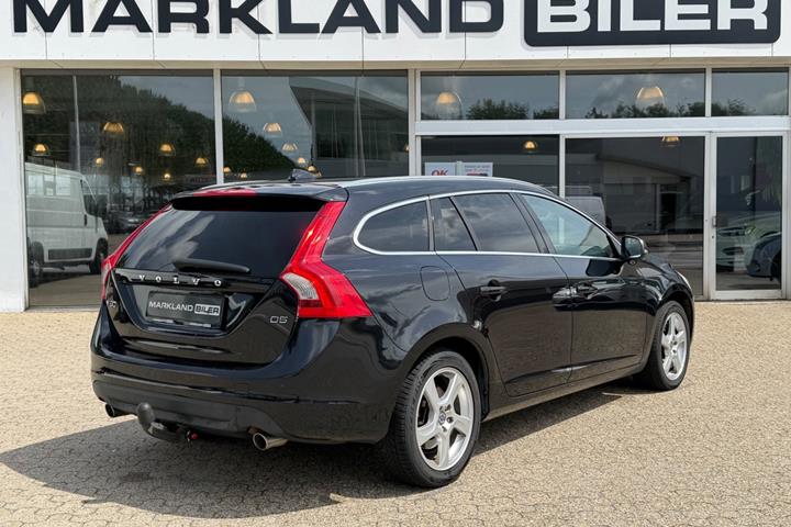 Sort Volvo V60 fra 2011