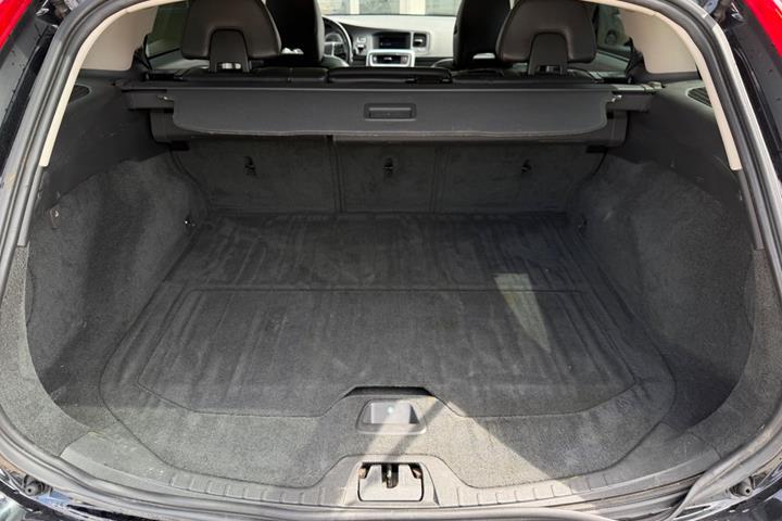 Sort Volvo V60 fra 2011