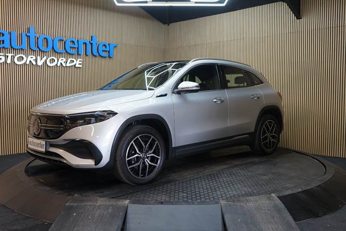 Sølv Mercedes EQA250 fra 2023