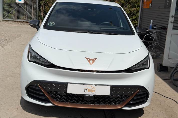 Hvid Cupra Born fra 2025
