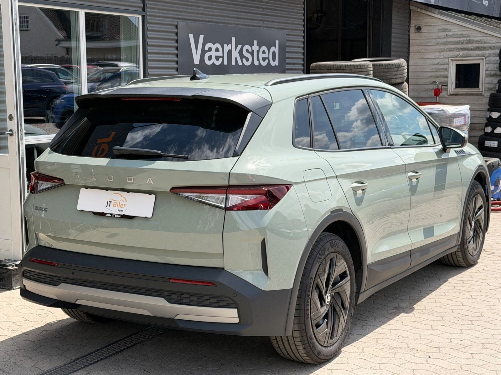 Grøn Skoda Elroq fra 2025