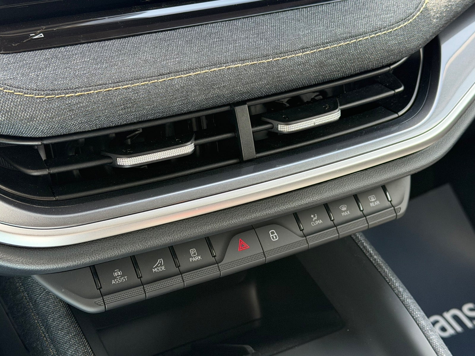 Grøn Skoda Elroq fra 2025