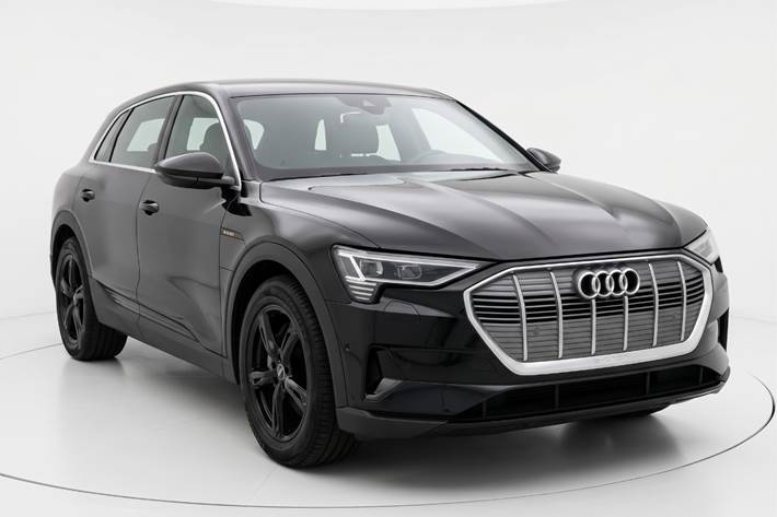 Sort Audi e-tron fra 2021