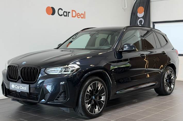 Sort BMW iX3 fra 2023