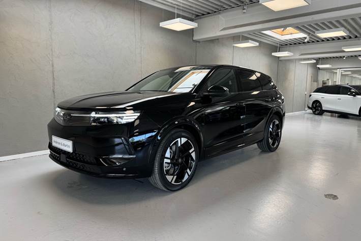 Sort Opel Grandland fra 2026