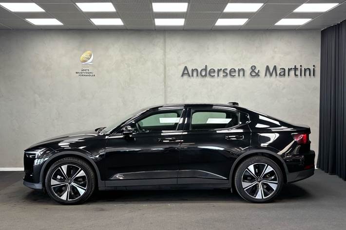 Sort Polestar 2 fra 2023