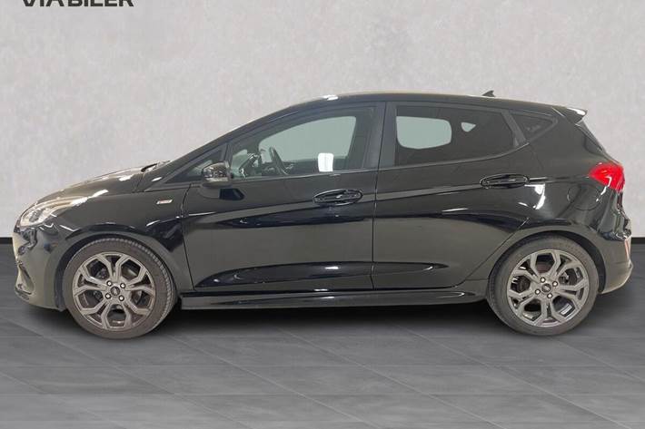 Sort Ford Fiesta fra 2021