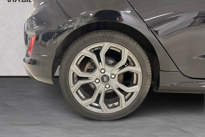 Sort Ford Fiesta fra 2021