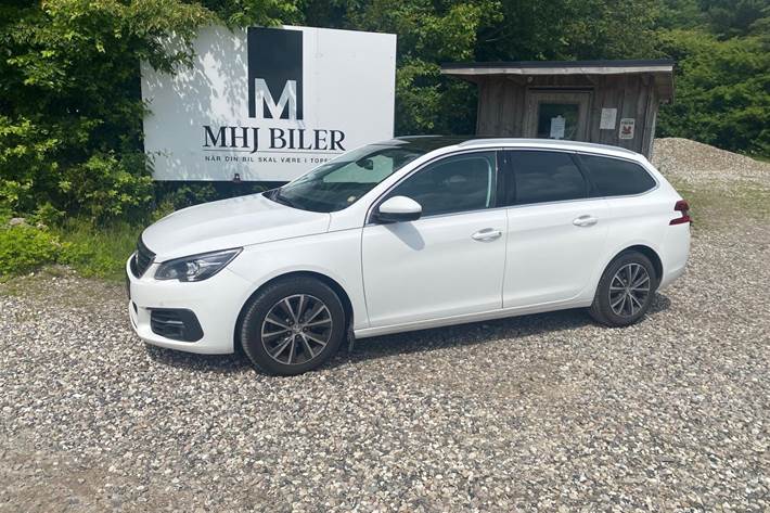 Hvid Peugeot 308 fra 2018