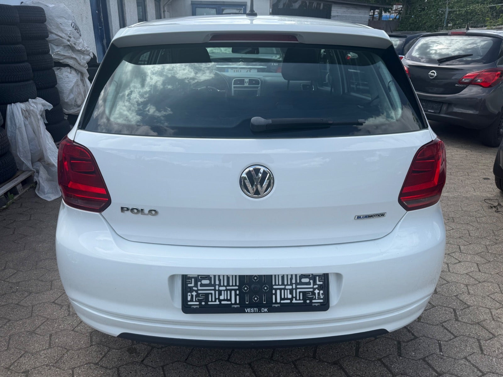 Hvid VW Polo fra 2015
