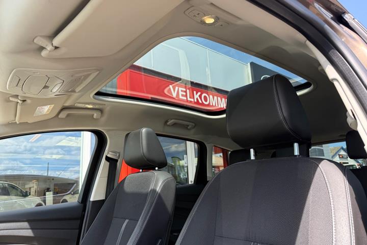Brun Ford C-MAX fra 2016