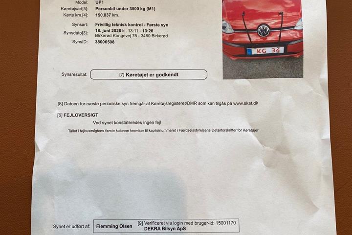 Rød VW UP! fra 2017