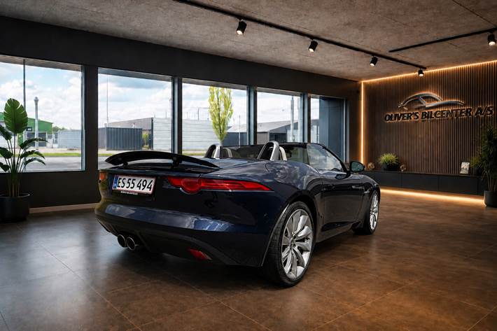 Blå Jaguar F-Type fra 2014