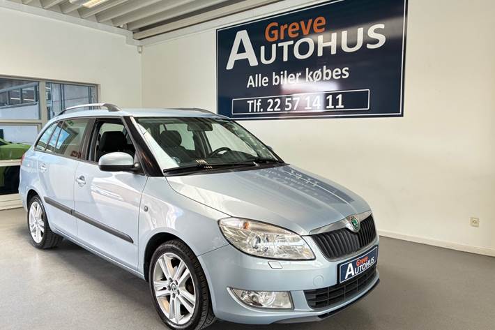 Blå Skoda Fabia fra 2010