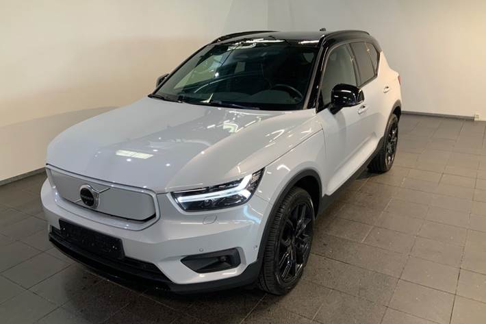 Hvid Volvo XC40 fra 2021
