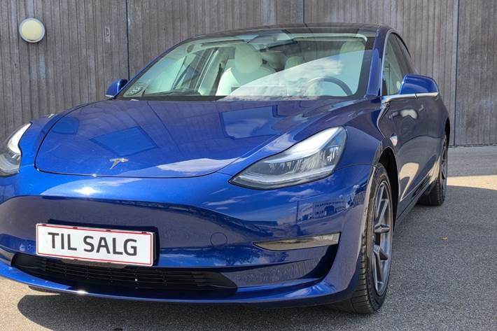 undefined Tesla Model 3 fra 2020
