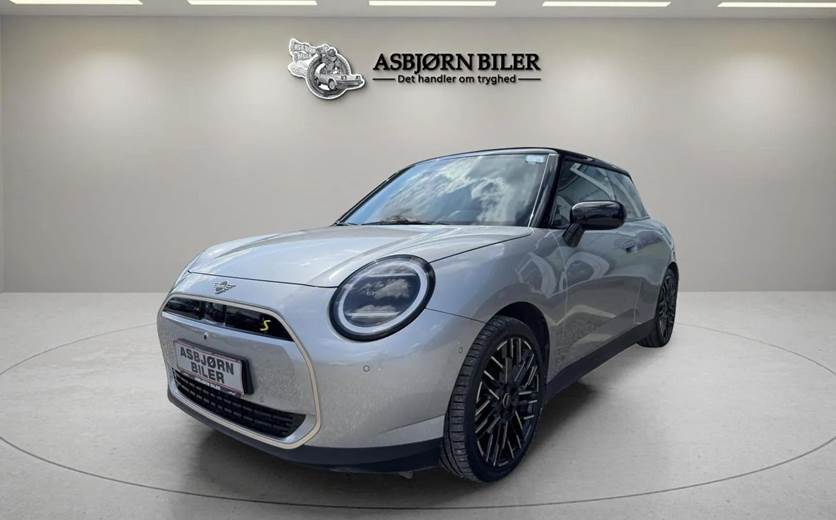 Mini Cooper SE Favoured Trim XL