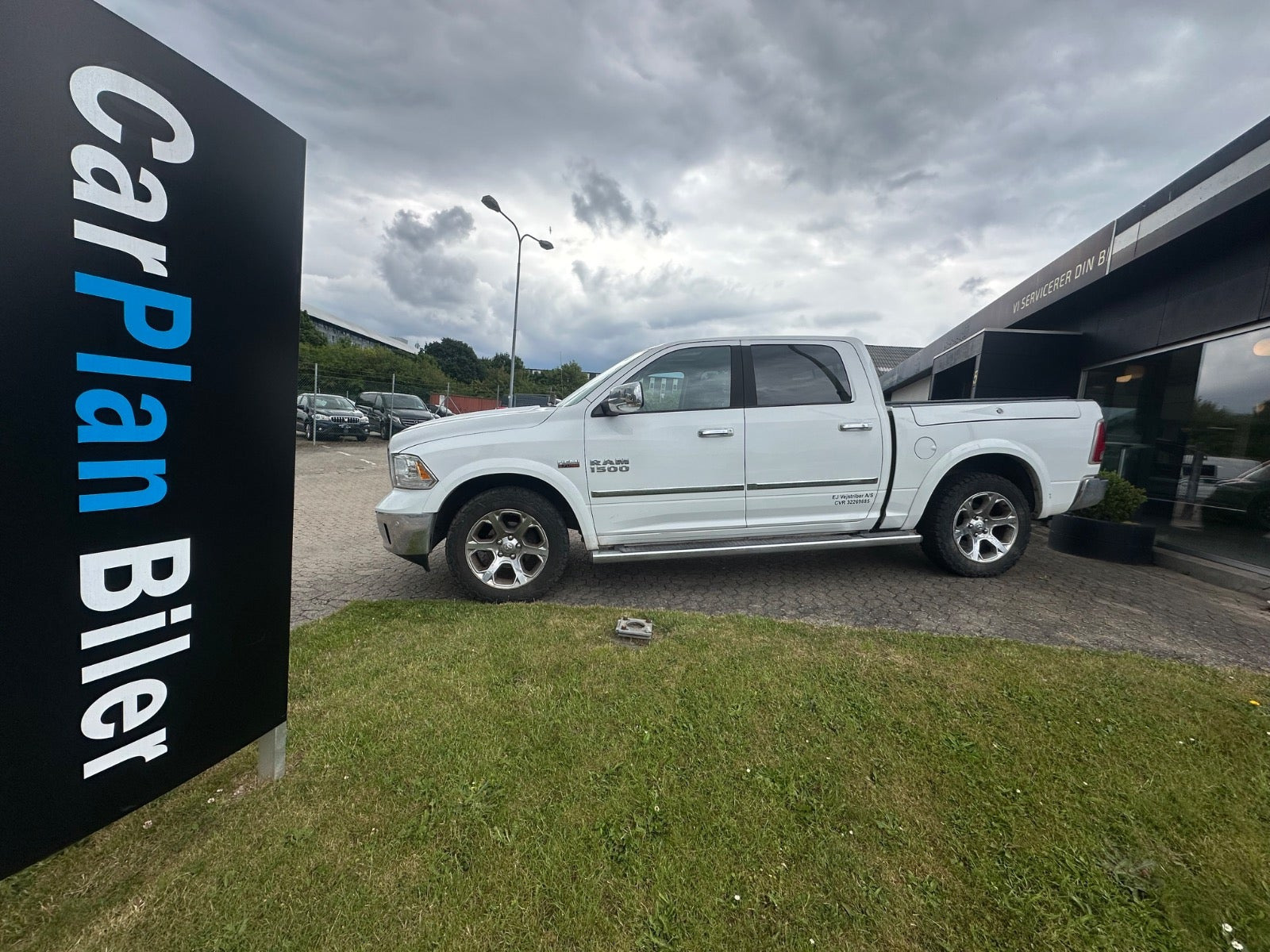 undefined Dodge RAM 1500 fra 2015