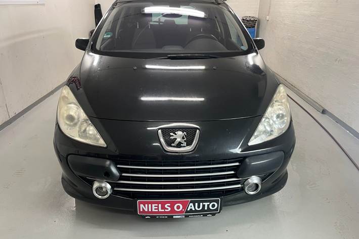 Sort Peugeot 307 fra 2008