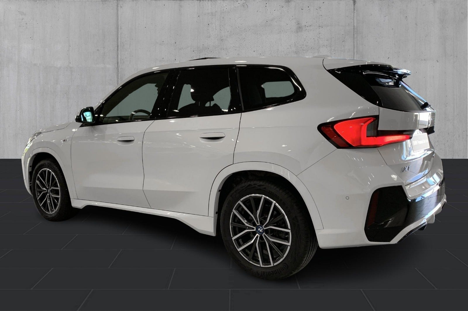 undefined BMW iX1 fra 2023