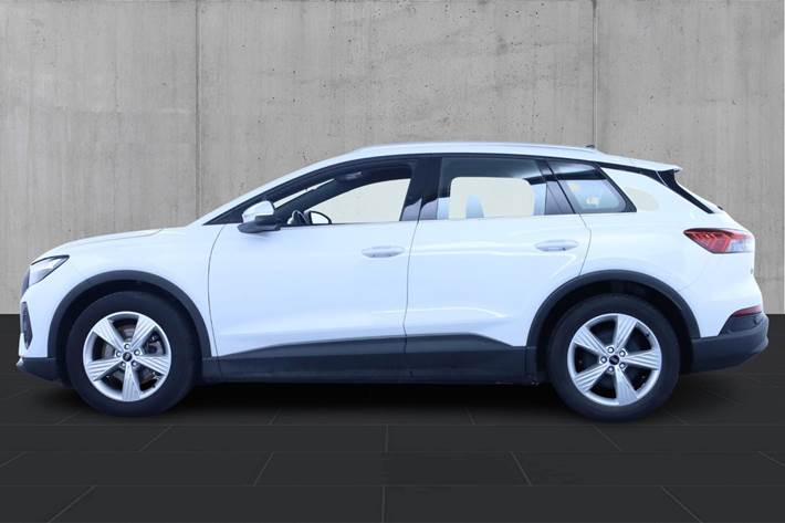 undefined Audi Q4 e-tron fra 2023