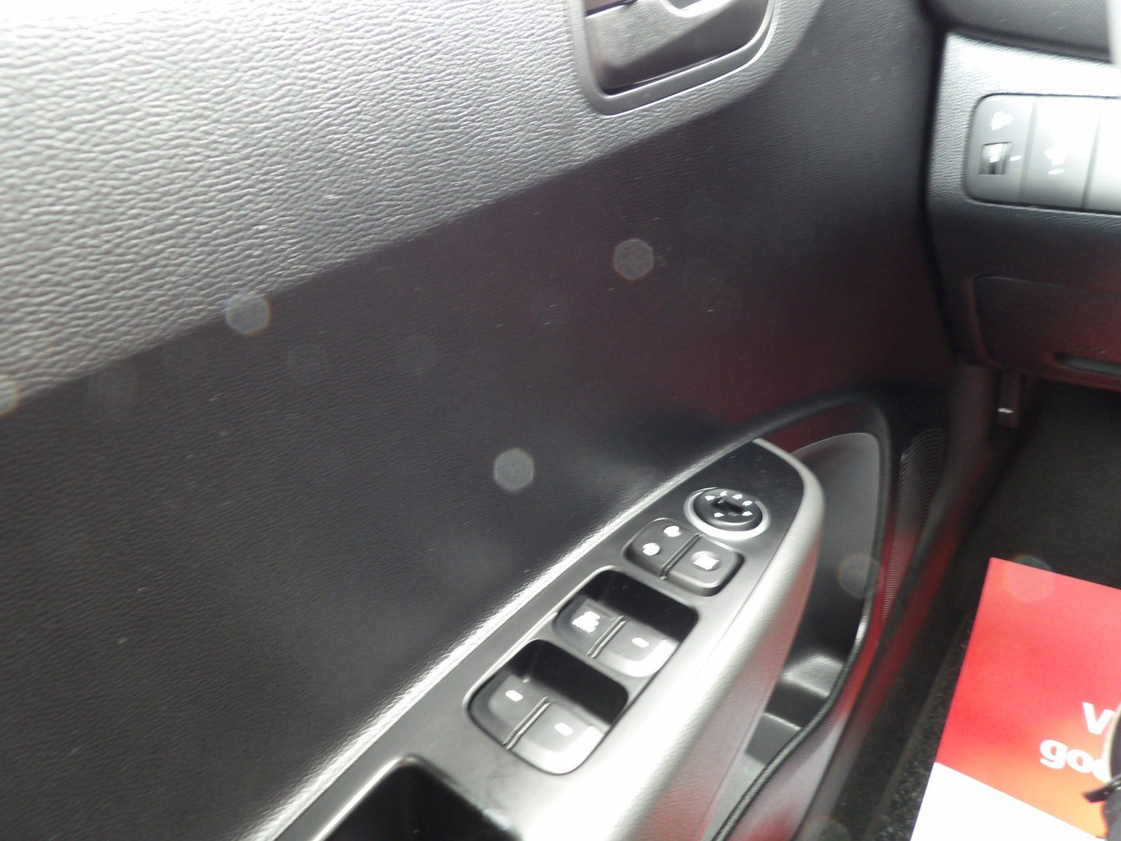 Hvid Hyundai i10 fra 2016