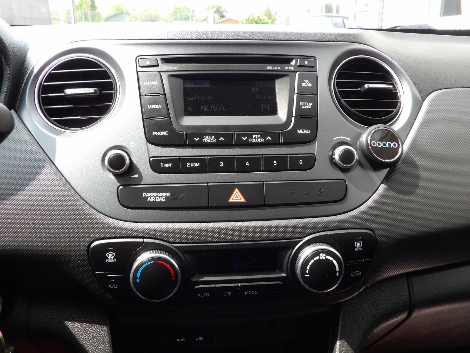 Hvid Hyundai i10 fra 2016