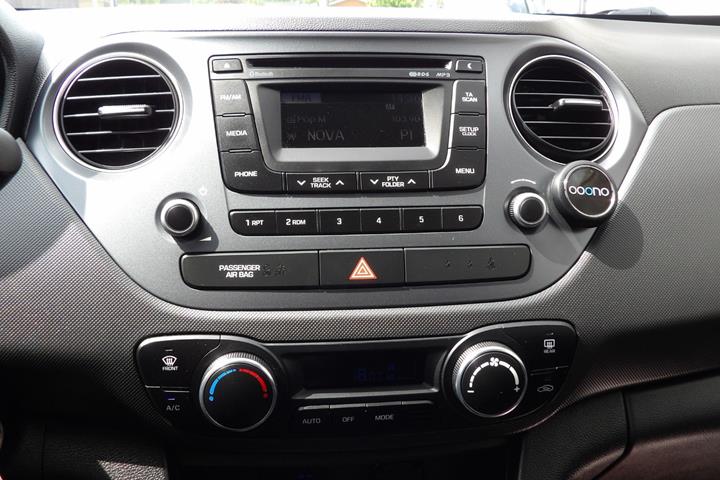 Hvid Hyundai i10 fra 2016
