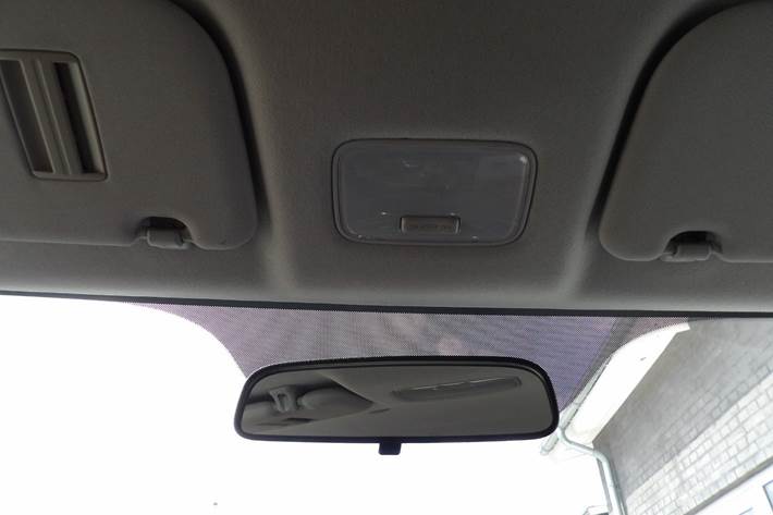 Hvid Hyundai i10 fra 2016
